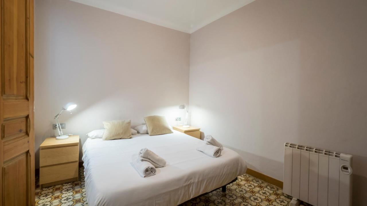 Acogedor Apartamento De 2 Dormitorios Барселона Екстер'єр фото