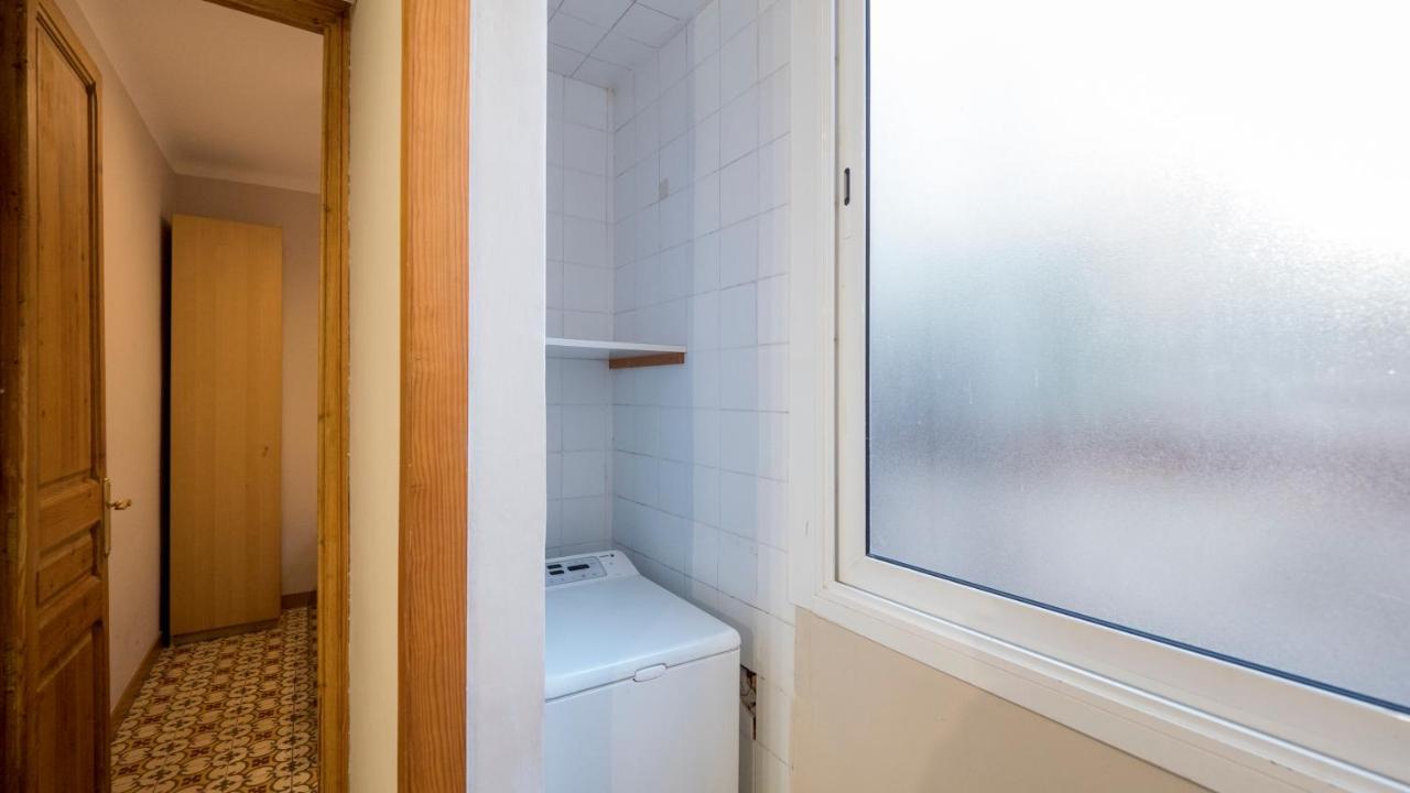 Acogedor Apartamento De 2 Dormitorios Барселона Екстер'єр фото